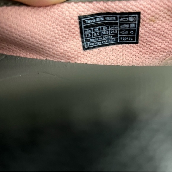 Teva Niyama Brown Peach Flats/MaryJane Shoe Size 7.5 - Picture 12 of 13